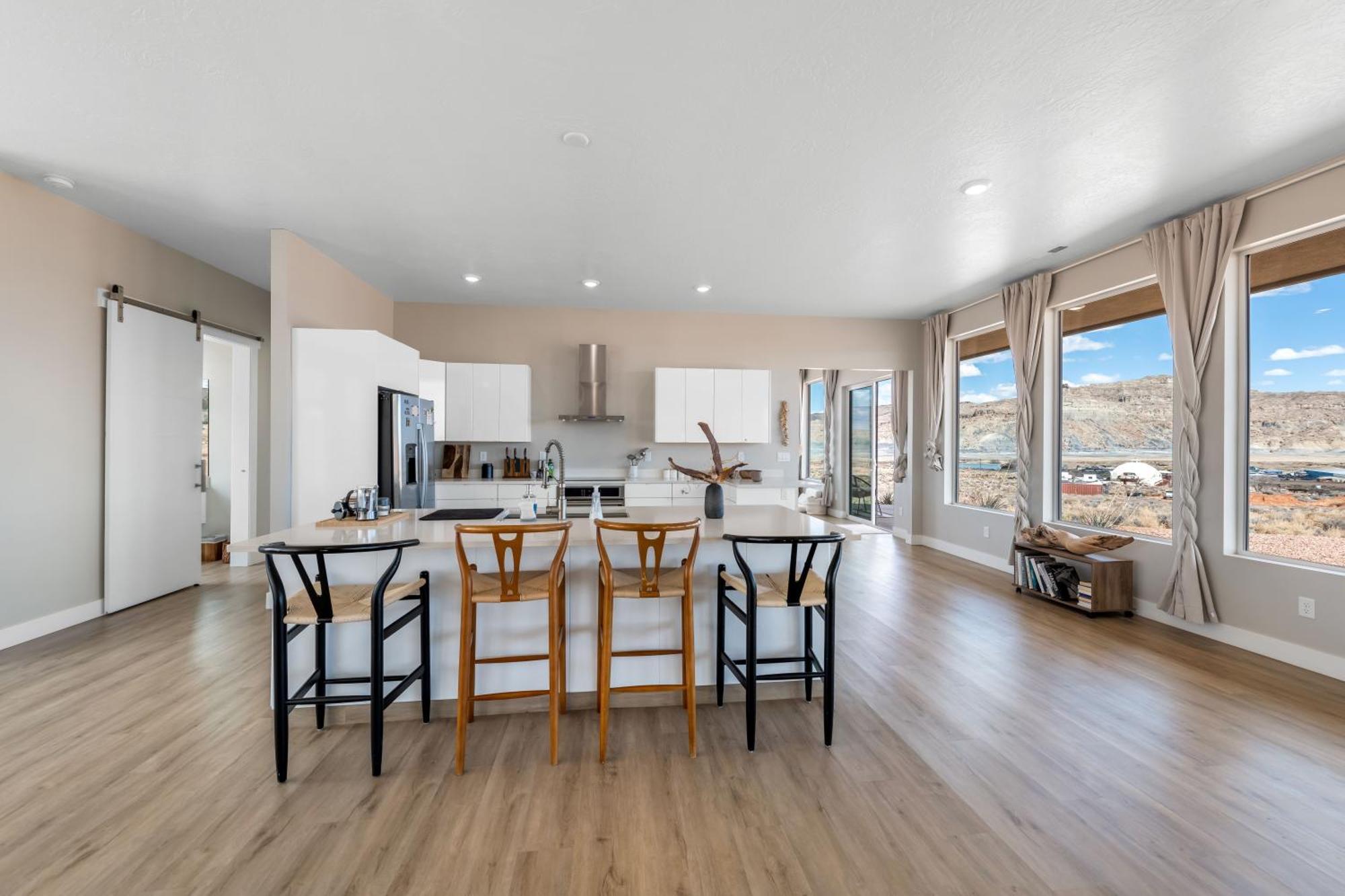 Page Arizona Border Town- Crimson Suite, Desert Canyon Getaway With Views Big Water Ngoại thất bức ảnh