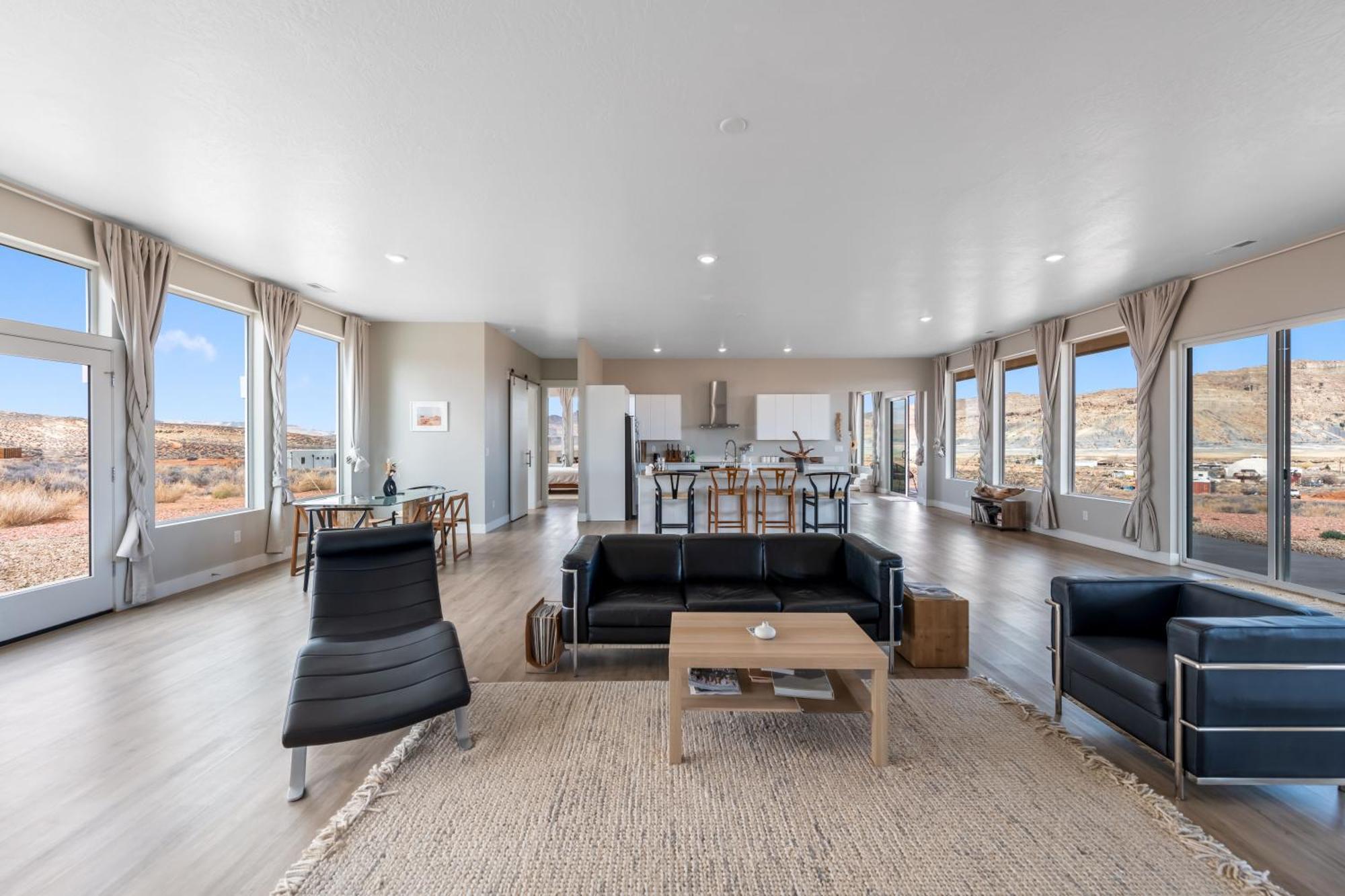 Page Arizona Border Town- Crimson Suite, Desert Canyon Getaway With Views Big Water Ngoại thất bức ảnh