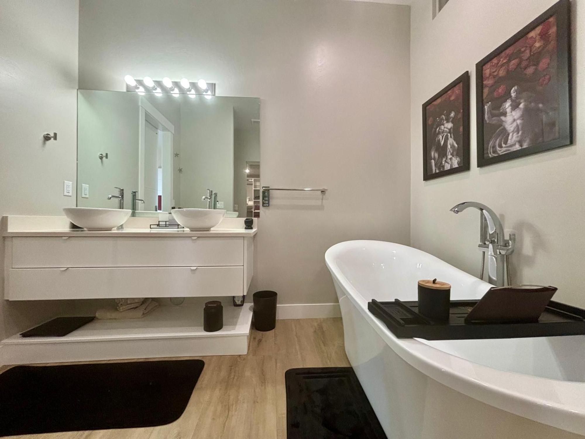 Page Arizona Border Town- Crimson Suite, Desert Canyon Getaway With Views Big Water Ngoại thất bức ảnh