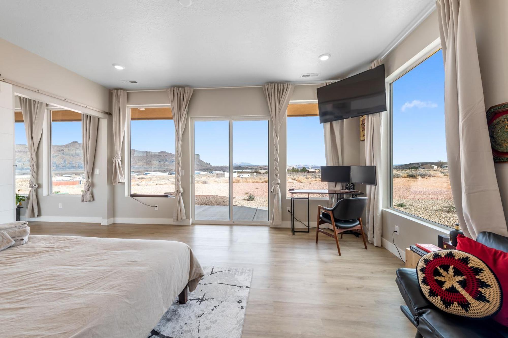 Page Arizona Border Town- Crimson Suite, Desert Canyon Getaway With Views Big Water Ngoại thất bức ảnh